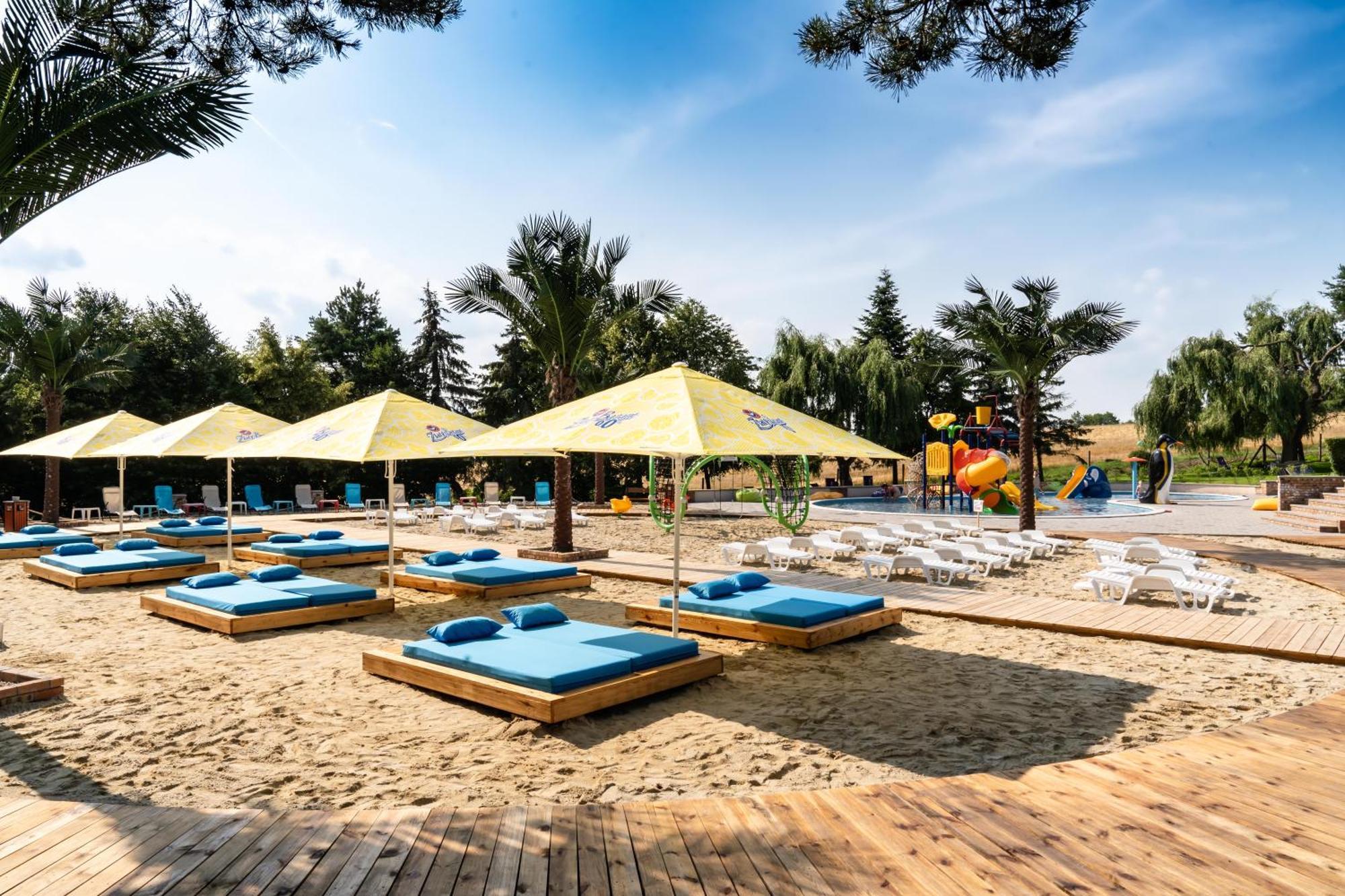 Chaty - Resort Aqua Maria Веляты Экстерьер фото