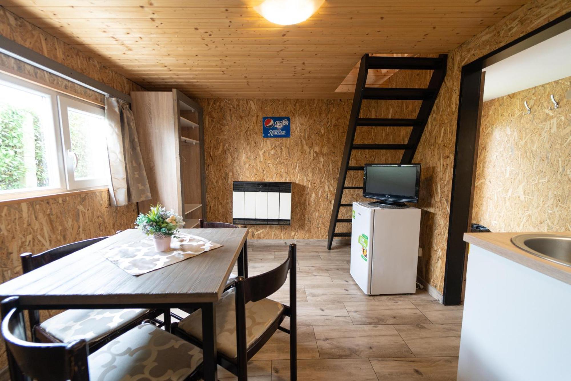 Chaty - Resort Aqua Maria Веляты Экстерьер фото